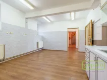 Prodej atypického bytu, Karlovy Vary, Rohová, 120 m2