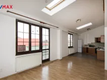 Pronájem bytu 4+kk, Bystřany - Světice, nám. J. Koziny, 95 m2