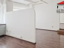 Pronájem kanceláře, Praha - Nové Město, Opletalova, 64 m2