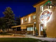 Pronájem obchodního prostoru, Planá, Nádražní, 720 m2