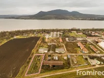 Prodej komerčního pozemku, Strachotín, 2465 m2