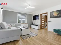 Prodej bytu 4+kk, Karlovy Vary - Tašovice, Slovanská, 96 m2