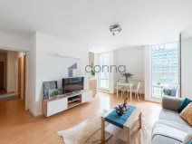 Pronájem bytu 2+kk, Praha, Za černým mostem, 51 m2