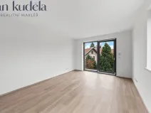 Pronájem bytu 1+kk, Brno, Líšeňská, 29 m2