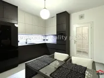 Pronájem bytu 3+1, Praha, Obrovského, 90 m2