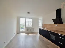 Pronájem bytu 1+kk, Praha - Holešovice, Tovární, 34 m2