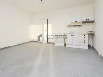 Pronájem bytu 1+kk, Praha, Mařatkova, 30 m2