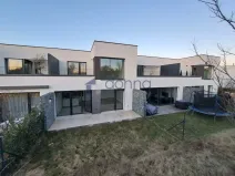 Pronájem rodinného domu, Praha, Nyklíčkova, 200 m2