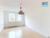 Prodej bytu 3+1, Volary, Sídl. Míru, 69 m2