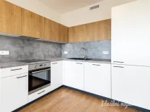 Pronájem bytu 2+kk, Praha - Kamýk, Zimova, 50 m2
