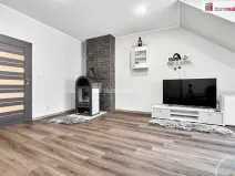 Prodej bytu 3+1, Karlovy Vary - Stará Role, Holečkova, 87 m2