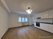 Pronájem bytu 2+kk, Praha - Holešovice, Vrbenského, 40 m2