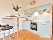 Prodej bytu 1+kk, Praha - Troja, Hnězdenská, 36 m2