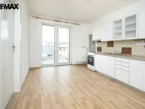 Pronájem bytu 1+1, Strakonice - Strakonice II, Komenského, 52 m2