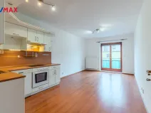 Prodej bytu 2+kk, Praha - Štěrboholy, Andersenova, 52 m2