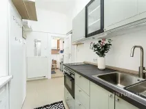 Pronájem bytu 2+kk, Praha, Biskupcova, 48 m2