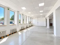 Pronájem obchodního prostoru, Praha, Počernická, 400 m2