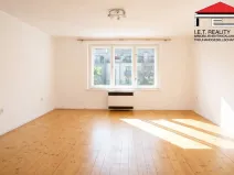 Pronájem bytu 1+kk, Praha - Michle, Nuselská, 46 m2