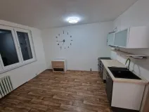 Prodej bytu 1+1, Cheb, Čapkova, 38 m2