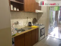 Pronájem bytu 2+kk, Praha - Kobylisy, Zenklova, 40 m2