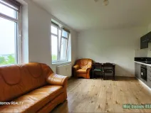 Pronájem bytu 1+kk, Praha - Uhříněves, Bečovská, 35 m2