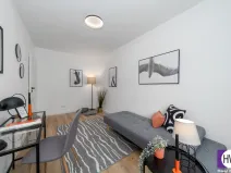 Prodej bytu 3+kk, Praha, Černokostelecká, 61 m2