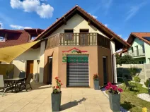 Prodej rodinného domu, Praha - Újezd nad Lesy, Novosibřinská, 220 m2