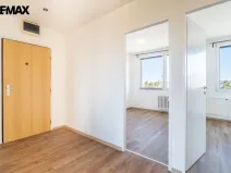 Pronájem bytu 3+kk, Praha - Braník, Novodvorská, 55 m2
