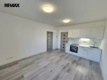 Pronájem bytu 3+kk, Milovice, Slepá, 51 m2