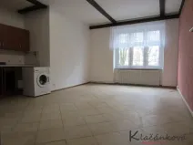 Pronájem bytu 1+kk, Zlín, Štefánikova, 30 m2