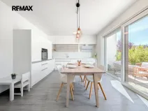 Pronájem rodinného domu, Praha - Březiněves, V křepelkách, 146 m2
