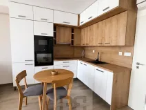 Pronájem bytu 2+kk, Sezimovo Ústí, náměstí Tomáše Bati, 46 m2