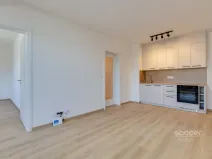 Pronájem bytu 2+kk, Praha - Vysočany, Poděbradská, 50 m2