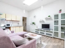 Pronájem bytu 2+kk, Praha - Staré Město, U staré školy, 45 m2