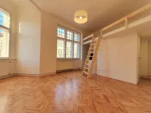 Pronájem bytu 1+kk, Praha, Svobodova, 33 m2