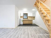 Pronájem bytu 2+kk, Praha - Lysolaje, Lysolajské údolí, 49 m2