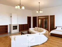 Prodej vícegeneračního domu, Dolní Kounice, 400 m2