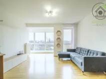 Prodej bytu 2+1, Plzeň - Skvrňany, Waltrova, 72 m2
