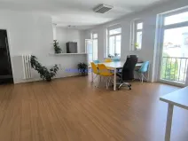 Pronájem kanceláře, Hradec Králové, třída Karla IV., 105 m2