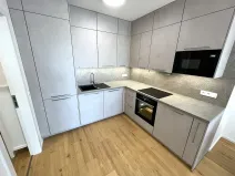 Pronájem bytu 2+kk, Brno, Bratislavská, 48 m2