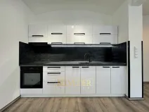 Pronájem bytu 2+kk, Teplice, Masarykova třída, 74 m2