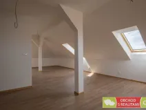 Pronájem kanceláře, Říčany, 17. listopadu, 61 m2