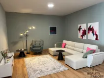 Prodej bytu 3+kk, Třebíč - Vnitřní Město, Karlovo nám., 123 m2