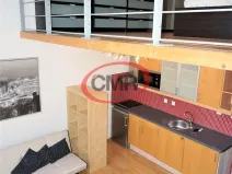 Pronájem bytu 2+kk, Praha, Novákových, 45 m2
