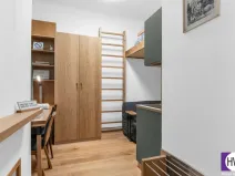 Prodej bytu 1+kk, Praha, Školská, 21 m2
