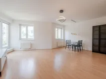 Pronájem bytu 2+kk, Praha - Hostivař, náměstí Přátelství, 55 m2