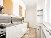 Prodej bytu 3+1, Hradec Králové, Smetanovo nábřeží, 55 m2