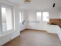 Pronájem bytu 2+kk, Praha, Pod Harfou, 58 m2