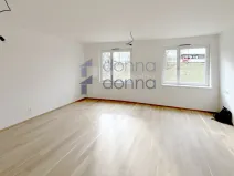 Pronájem bytu 1+kk, Praha, Na Viktorce, 39 m2