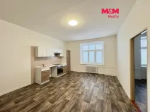 Pronájem bytu 2+kk, Krnov - Pod Bezručovým vrchem, Petrovická, 57 m2